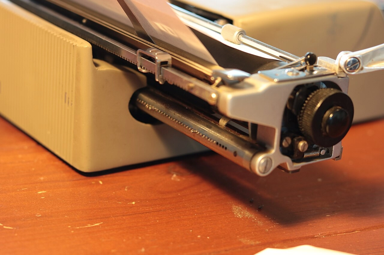 Olivetti Lettera 22 - tab stops