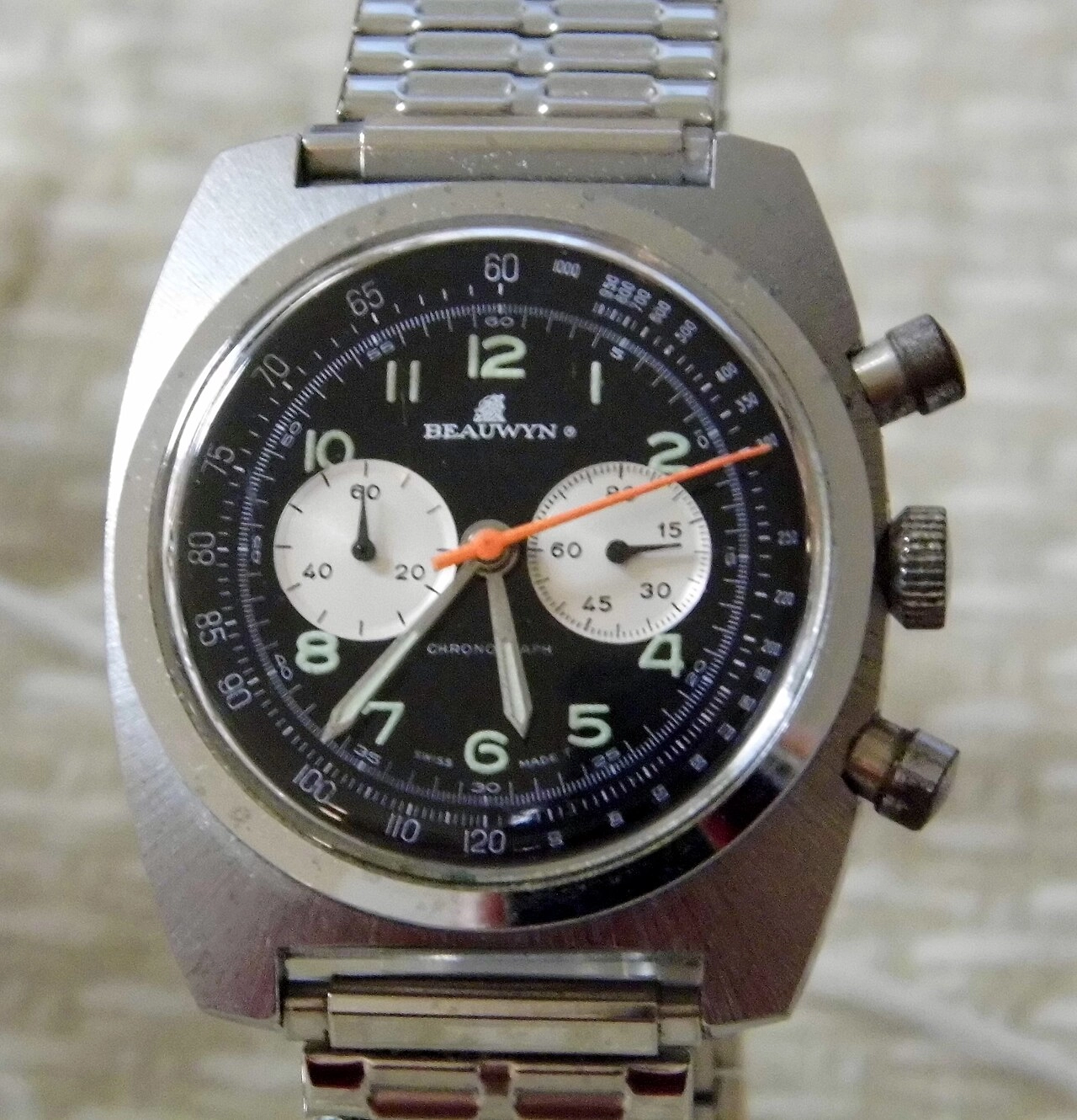 Vintage Beauwyn Manual-Wind, Swiss-Made Chronograph Watch (9718381351)